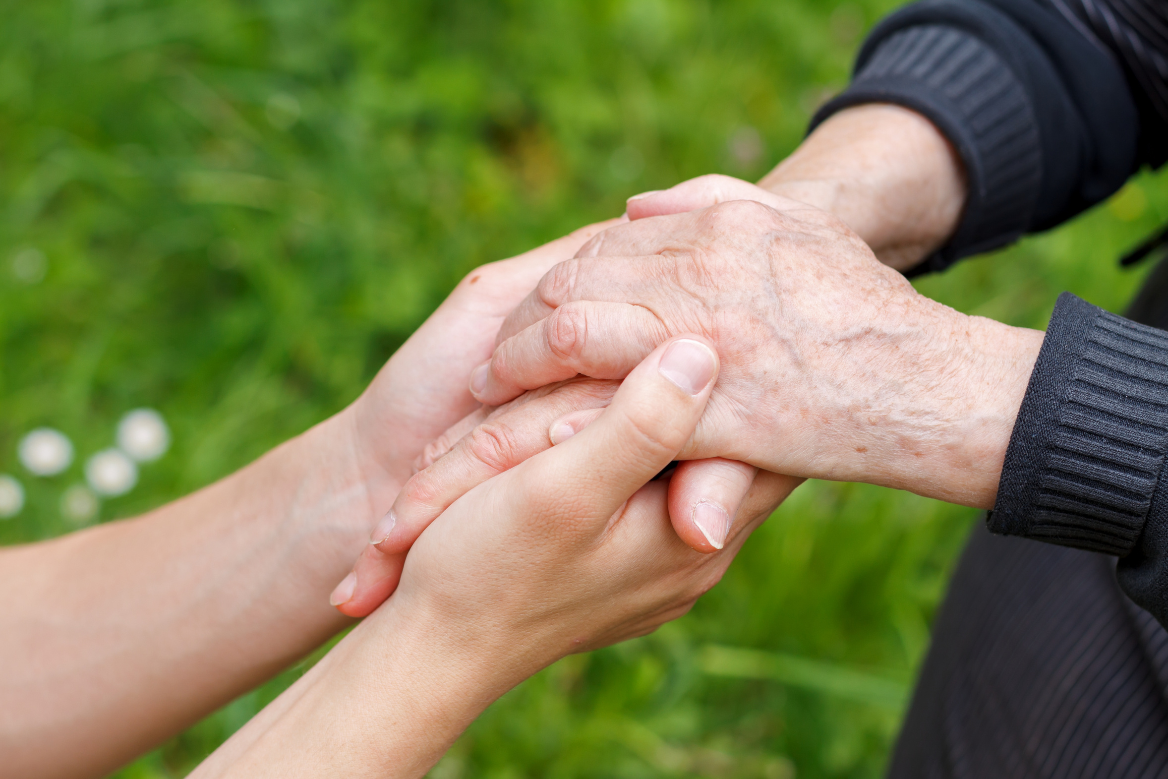 Help giving Fracture du poignet chez les personnes âgées